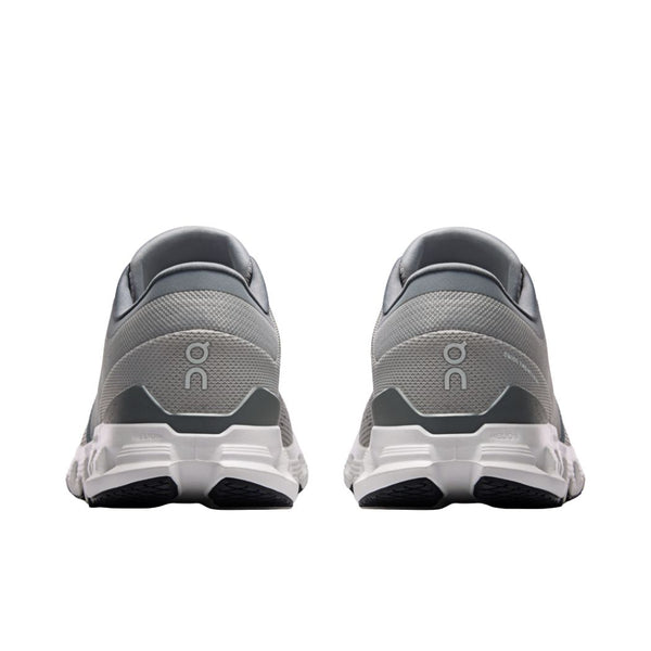 ON on Cloud X 4 Men's Training Shoes