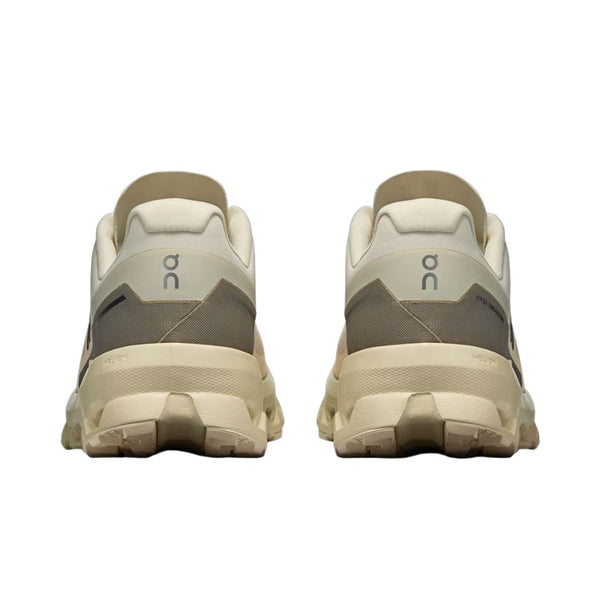 ON on Cloudvista 2 Women's Trail Running Shoes